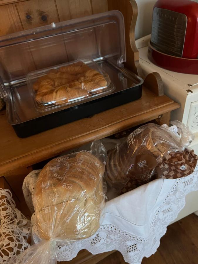 Southend Airport Bed & Breakfast Rochford Εξωτερικό φωτογραφία
