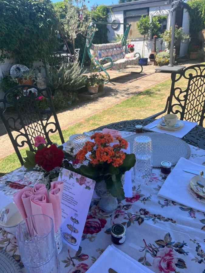 Southend Airport Bed & Breakfast Rochford Εξωτερικό φωτογραφία